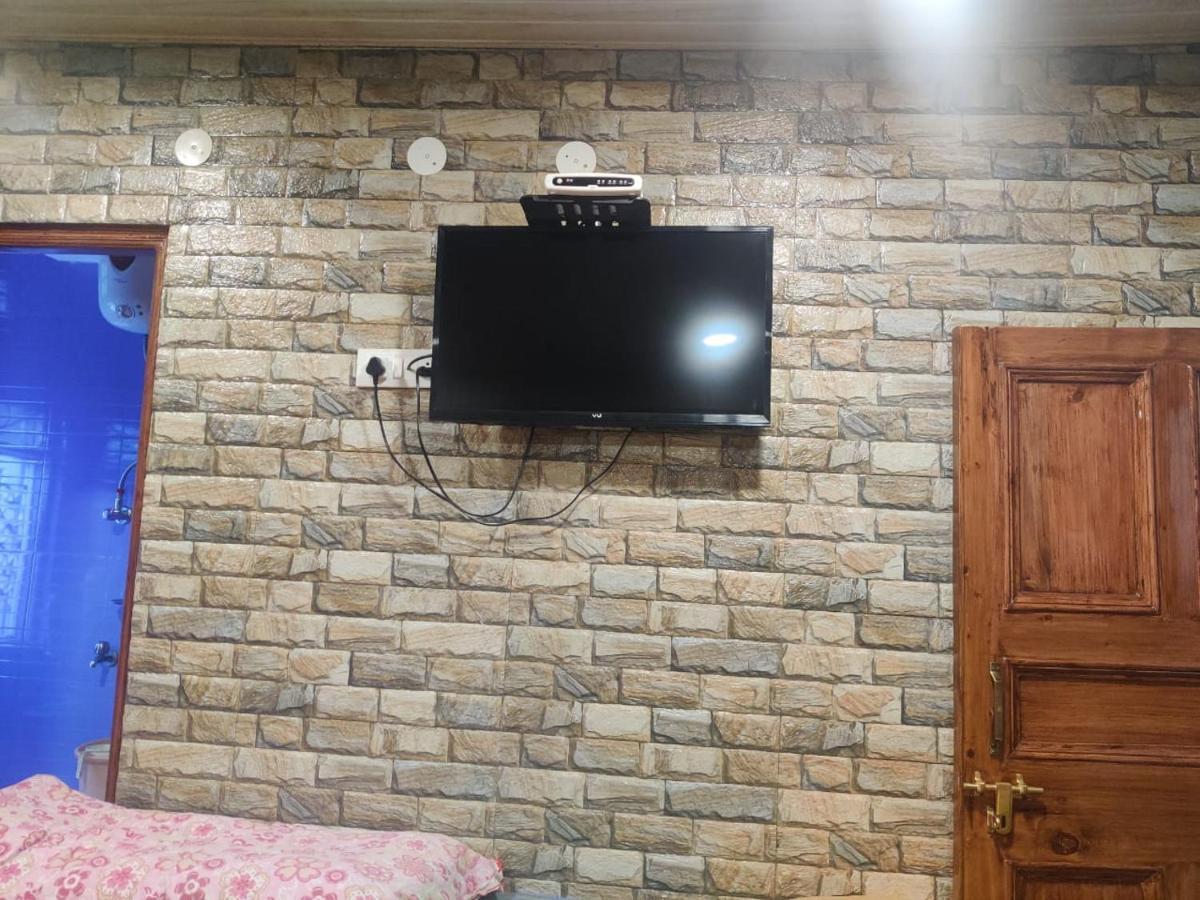 Mehdudia Guest House ชิมลา ภายนอก รูปภาพ